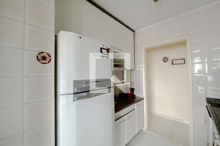 Apartamento para alugar com 75m², 2 quartos e 2 vagasCozinha