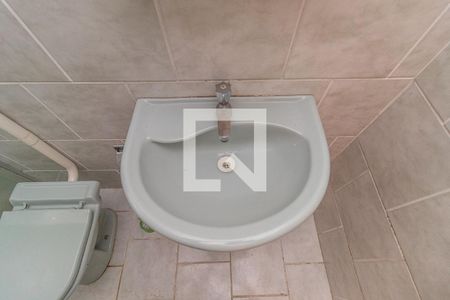 Apartamento à venda com 46m², 2 quartos e 1 vaga Apartamento à venda com 46m², 2 quartos e 1 vagaBanheiro
