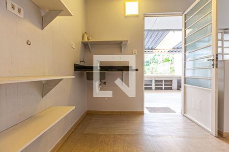 Casa para alugar com 60m², 1 quarto e sem vaga Casa para alugar com 60m², 1 quarto e sem vagaCozinha