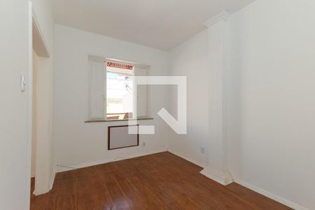 Apartamento à venda com 70m², 1 quarto e sem vaga Apartamento à venda com 70m², 1 quarto e sem vagaSala