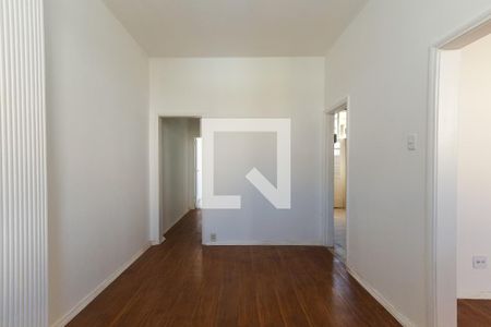 Apartamento à venda com 70m², 1 quarto e sem vaga Apartamento à venda com 70m², 1 quarto e sem vagaSala