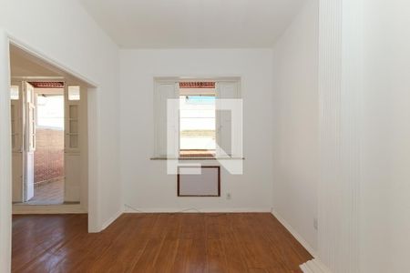 Apartamento à venda com 70m², 1 quarto e sem vaga Apartamento à venda com 70m², 1 quarto e sem vagaSala