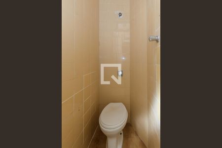 Apartamento à venda com 70m², 1 quarto e sem vaga Apartamento à venda com 70m², 1 quarto e sem vagaBanheiro de serviço
