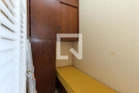 Apartamento à venda com 70m², 1 quarto e sem vaga Apartamento à venda com 70m², 1 quarto e sem vagaQuarto de Serviço