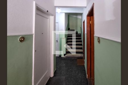 Apartamento à venda com 70m², 1 quarto e sem vaga Apartamento à venda com 70m², 1 quarto e sem vagaEntrada