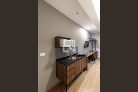 Sala, Quarto e Cozinha de kitnet/studio para alugar com 1 quarto, 18m² em Vila Olímpia, São Paulo