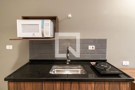 Sala, Quarto e Cozinha de kitnet/studio para alugar com 1 quarto, 18m² em Vila Olímpia, São Paulo