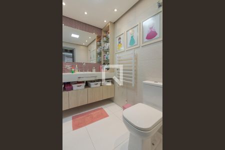 Apartamento à venda com 133m², 3 quartos e 2 vagasBanheiro Social