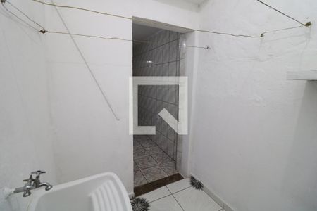 Casa para alugar com 42m², 1 quarto e sem vagaÁrea de Serviço