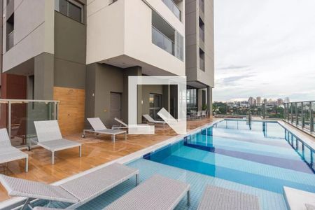 Studio à venda com 37m², 1 quarto e sem vaga Studio à venda com 37m², 1 quarto e sem vagaÁrea comum - Piscina