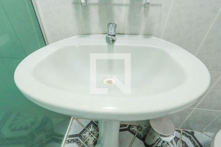 Casa à venda com 202m², 3 quartos e 3 vagasEdícula - Banheiro