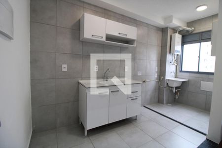 Apartamento à venda com 30m², 1 quarto e sem vagaCozinha - Área de serviço 