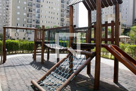 Apartamento para alugar com 50m², 2 quartos e 1 vaga Apartamento para alugar com 50m², 2 quartos e 1 vagaÁrea comum - Playground