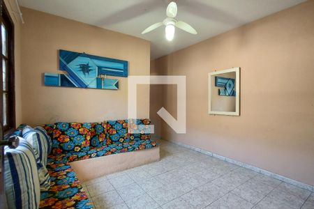 Sala de casa para alugar com 3 quartos, 125m² em Mirim, Praia Grande