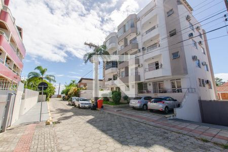 Apartamento para alugar com 45m², 1 quarto e 1 vaga Apartamento para alugar com 45m², 1 quarto e 1 vagaVista da rua