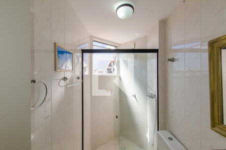 Apartamento para alugar com 45m², 1 quarto e 1 vaga Apartamento para alugar com 45m², 1 quarto e 1 vagaBanheiro