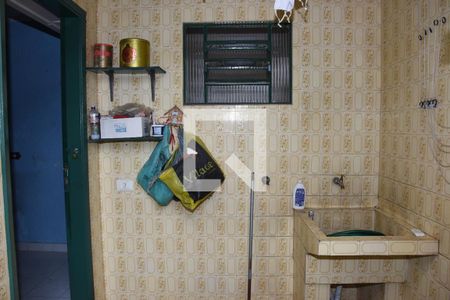 Casa à venda com 150m², 3 quartos e 3 vagasÁrea de Serviço