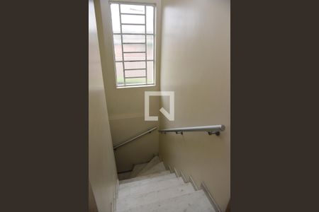 Casa à venda com 150m², 3 quartos e 3 vagasEscada