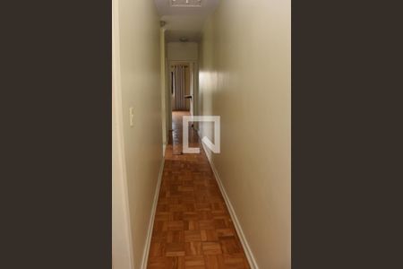 Casa à venda com 150m², 3 quartos e 3 vagasCorredor