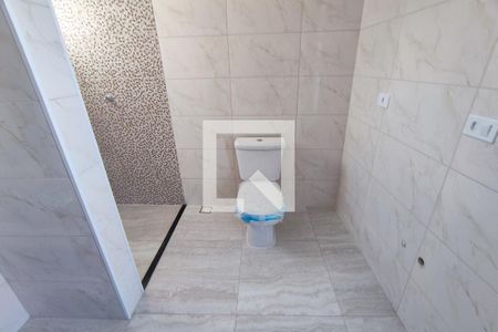 Casa para alugar com 340m², 3 quartos e 5 vagas Casa para alugar com 340m², 3 quartos e 5 vagasBanheiro da suite