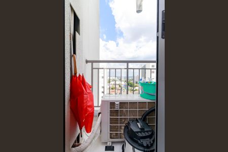 Apartamento à venda com 71m², 2 quartos e 1 vagaÁrea de Serviço