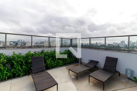 Apartamento à venda com 71m², 2 quartos e 1 vagaPiscina