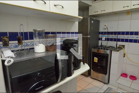 Apartamento à venda com 110m², 2 quartos e 1 vagaCozinha e área de serviço