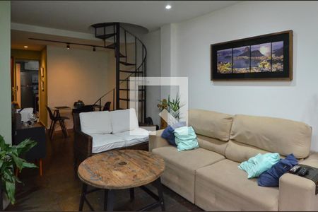 Apartamento à venda com 110m², 2 quartos e 1 vagaSala