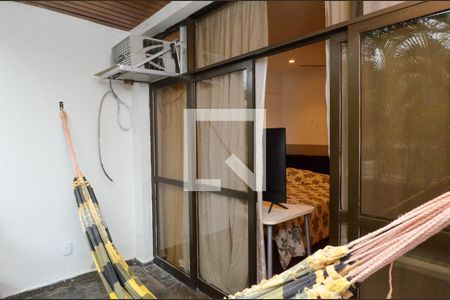 Apartamento à venda com 110m², 2 quartos e 1 vagaVaranda do quarto 1