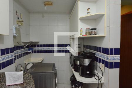 Apartamento à venda com 110m², 2 quartos e 1 vagaCozinha e área de serviço