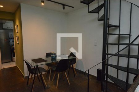 Apartamento à venda com 110m², 2 quartos e 1 vagaSala de jantar