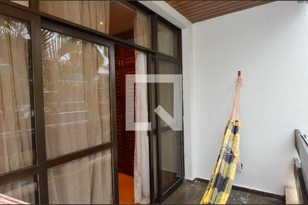 Apartamento à venda com 110m², 2 quartos e 1 vagaVaranda do quarto 1