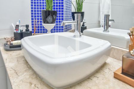 Apartamento à venda com 83m², 3 quartos e sem vaga Apartamento à venda com 83m², 3 quartos e sem vagaBanheiro