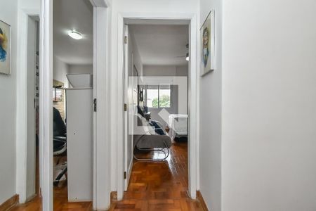 Apartamento à venda com 83m², 3 quartos e sem vaga Apartamento à venda com 83m², 3 quartos e sem vagaCorredor