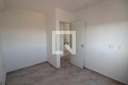 Quarto 2 de apartamento para alugar com 2 quartos, 44m² em Sítio da Figueira, São Paulo
