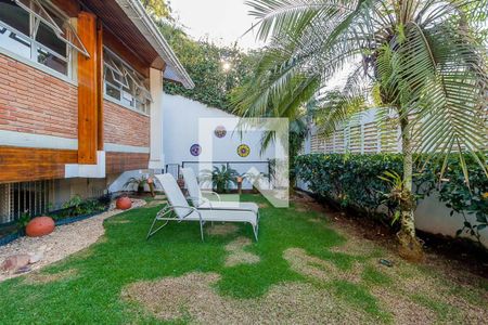 Casa à venda com 400m², 3 quartos e 6 vagas