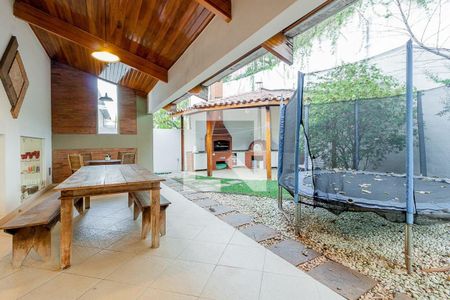 Casa à venda com 400m², 3 quartos e 6 vagas