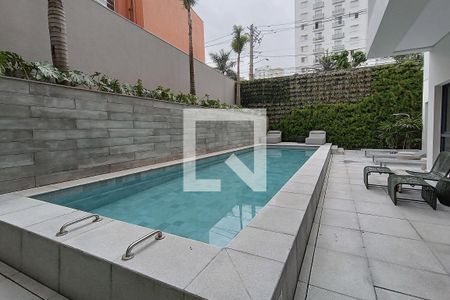 Studio à venda com 22m², 1 quarto e sem vaga Studio à venda com 22m², 1 quarto e sem vagaÁrea comum - Piscina