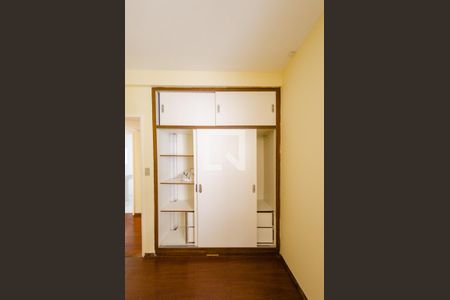 Quarto 1 de apartamento para alugar com 5 quartos, 200m² em Luxemburgo, Belo Horizonte