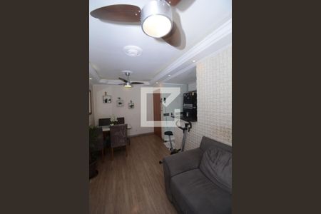 Sala de apartamento à venda com 3 quartos, 57m² em Irajá, Rio de Janeiro