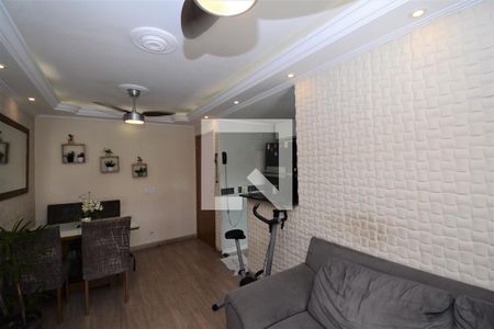 Sala de apartamento à venda com 3 quartos, 57m² em Irajá, Rio de Janeiro