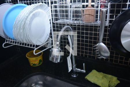 Apartamento à venda com 57m², 3 quartos e 1 vagaCozinha e Área de Serviço - Torneira