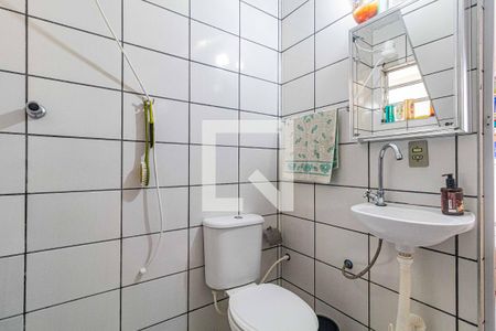 Casa à venda com 600m², 3 quartos e 4 vagas Casa à venda com 600m², 3 quartos e 4 vagasSuite inferior - Banheiro