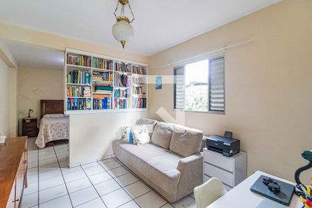 Casa à venda com 600m², 3 quartos e 4 vagas Casa à venda com 600m², 3 quartos e 4 vagasSuite Inferior - Sala