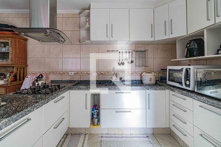 Casa à venda com 600m², 3 quartos e 4 vagas Casa à venda com 600m², 3 quartos e 4 vagasCozinha