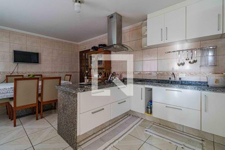 Casa à venda com 600m², 3 quartos e 4 vagas Casa à venda com 600m², 3 quartos e 4 vagasCozinha