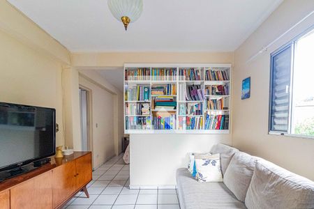 Casa à venda com 600m², 3 quartos e 4 vagas Casa à venda com 600m², 3 quartos e 4 vagasSuite inferior - Sala