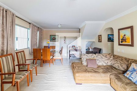 Sala de casa à venda com 3 quartos, 600m² em Rio Pequeno, São Paulo