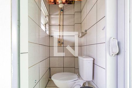 Casa à venda com 600m², 3 quartos e 4 vagas Casa à venda com 600m², 3 quartos e 4 vagasBanheiro externo