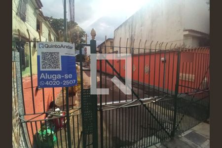 Casa de condomínio para alugar com 230m², 3 quartos e 2 vagasFachada